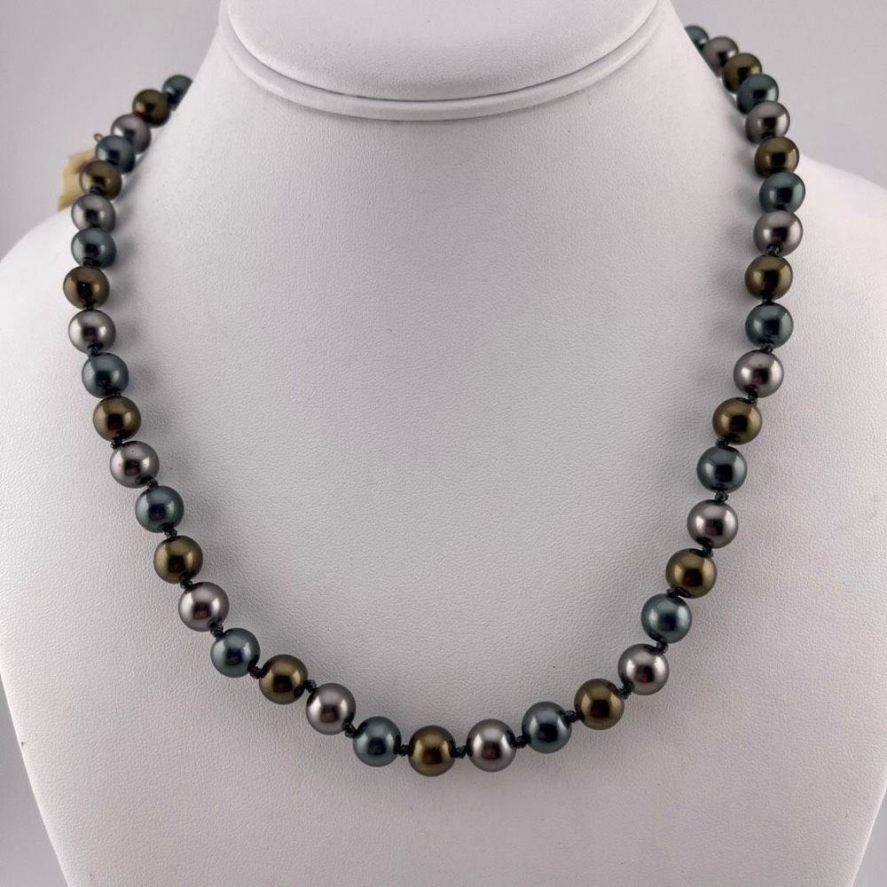 Vintage Signed Roman Faux Pearl Necklace